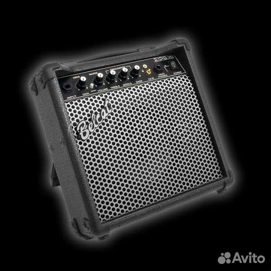 Гитарный комбоусилитель
