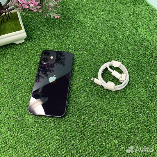 iPhone 12 mini, 64 ГБ