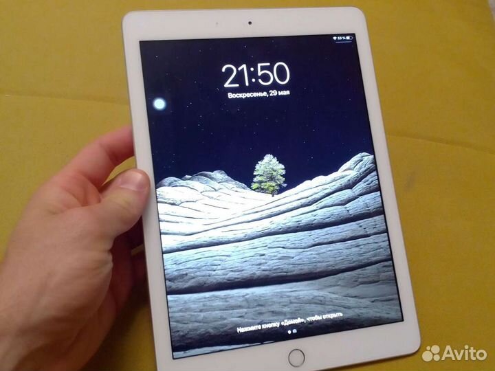 Планшет Apple iPad 6 2018 32gb в идеале