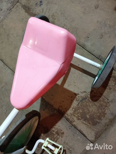 Детский трехколесный велосипед бу