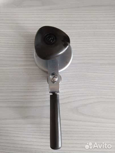 Закаточная машинка для банок СССР