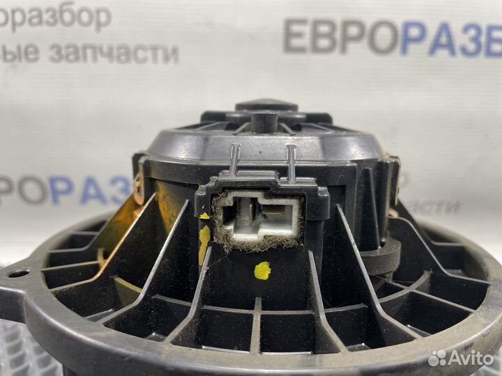 Моторчик печки Hyundai Solaris 2010-2017