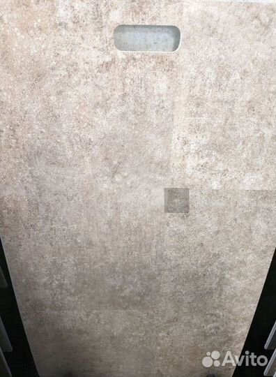 Кварцвиниловая плитка