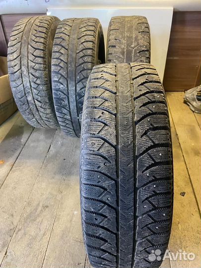 Bridgestone Ice Cruiser 7000 195/65 R15