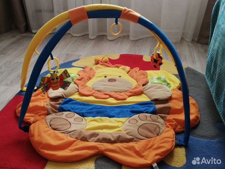 Развивающий коврик