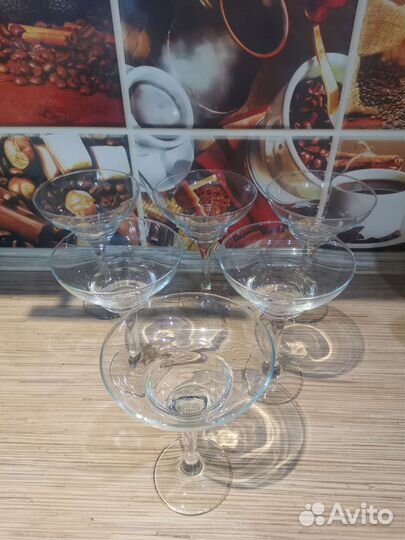Набор бокалов