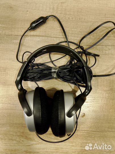 Проводные наушники Phillips