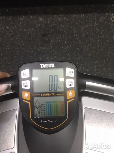Весы с анализатором Tanita