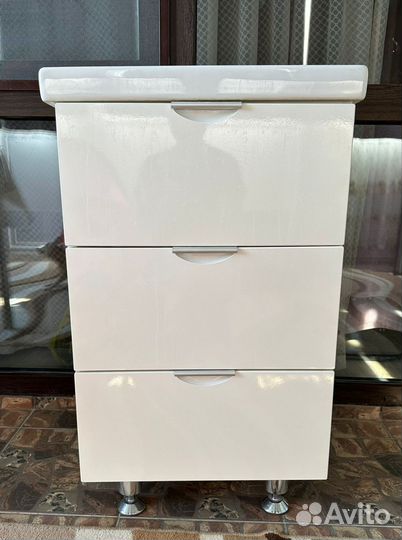 Тумба с раковиной для ванной бу 50см