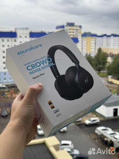 Наушники Anker soundcore space one