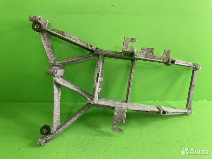 Кронштейн фары DAF XF105