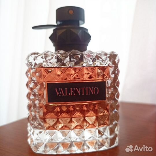 Парфюмерная вода Valentino born in Roma Donna