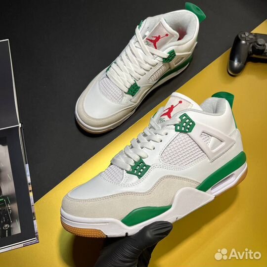 Nike Air Jordan 4 Pine Green