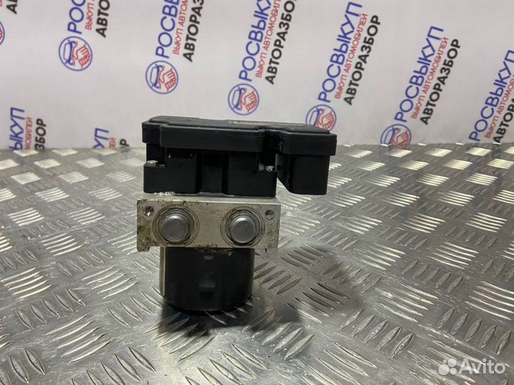 Блок ABS Ford Focus 3