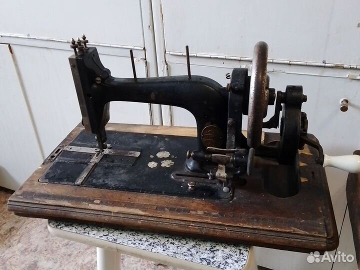 Швейная машинка зингер антикварная