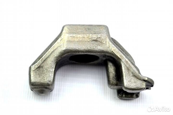 Крепление топливной форсунки mercedes-benz Actros