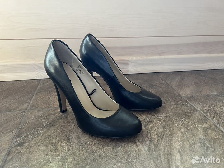 Туфли женские 38 размер черные