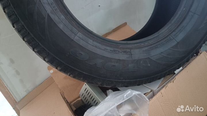 Toyo Observe GSi-5 285/60 R18