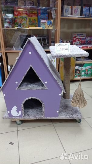 Домик для кошки с когтеточкой