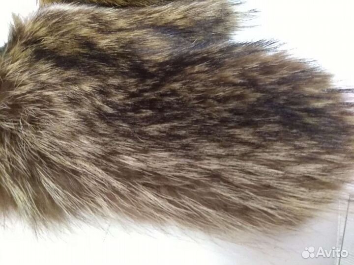 Меховые варежки /шапка енот. Шкурка песца