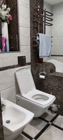 4-к. квартира, 122 м², 7/14 эт.