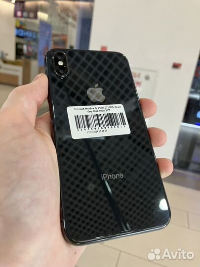 iPhone X, 256 ГБ