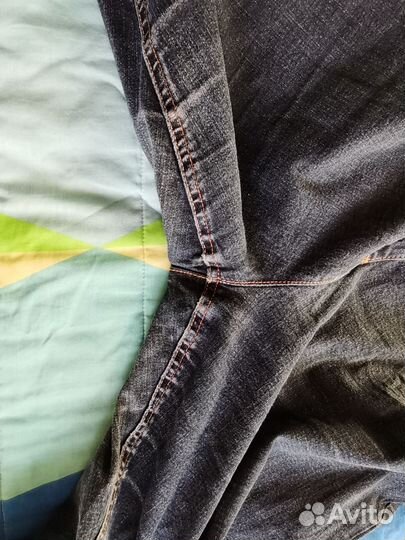 Джинсы женские