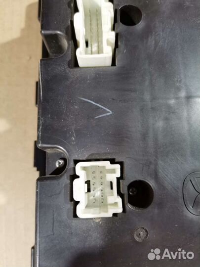 Блок управления Мазда 6 GH GDK461190A