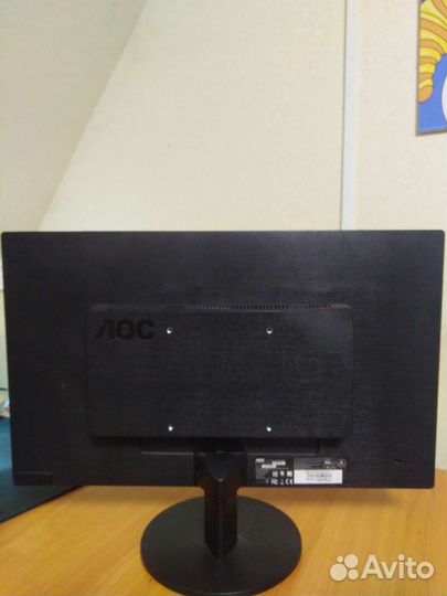 Монитор AOC e2070Swn с диагональю 19.5