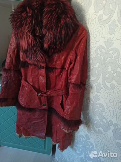 Кожаное женское пальто 42-44 размер