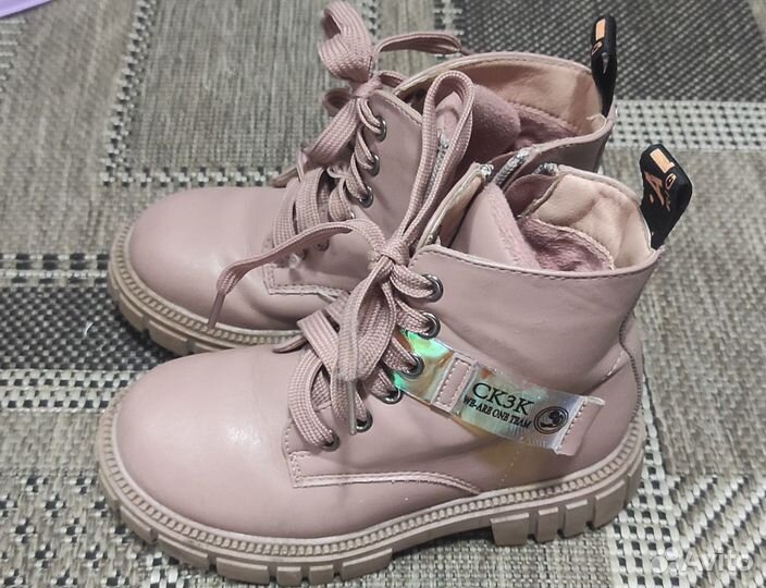 Ботинки для девочки