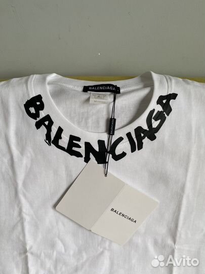 Футболка Balenciaga M