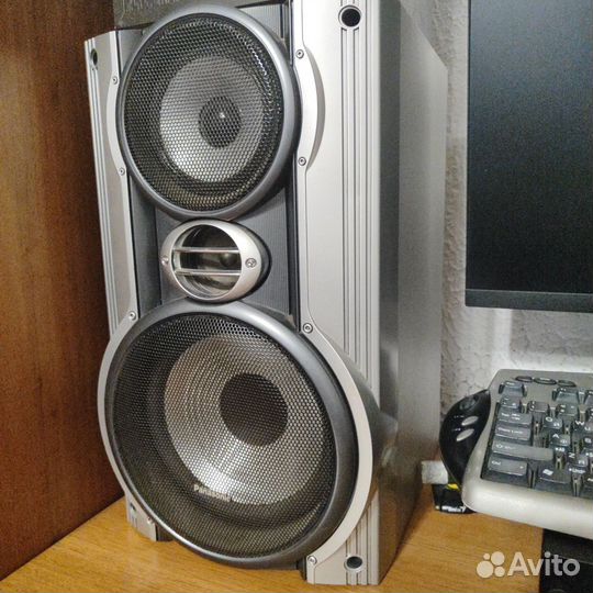 Колонки от музыкального центра