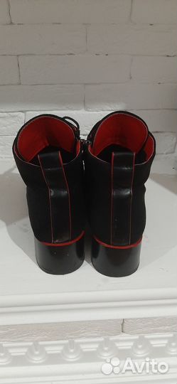 Ботинки женские