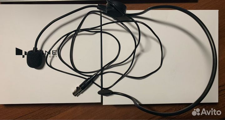 Беспроводной петличный микрофон fifine