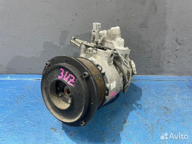 Компрессор кондиционера Toyota Crown Majesta