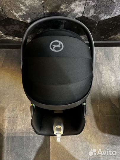Автокресло Cybex Cloud t i-size plus