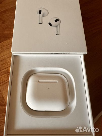 Беспроводные наушники apple airpods 3