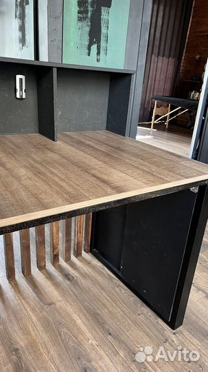 Стойка ресепшен loft