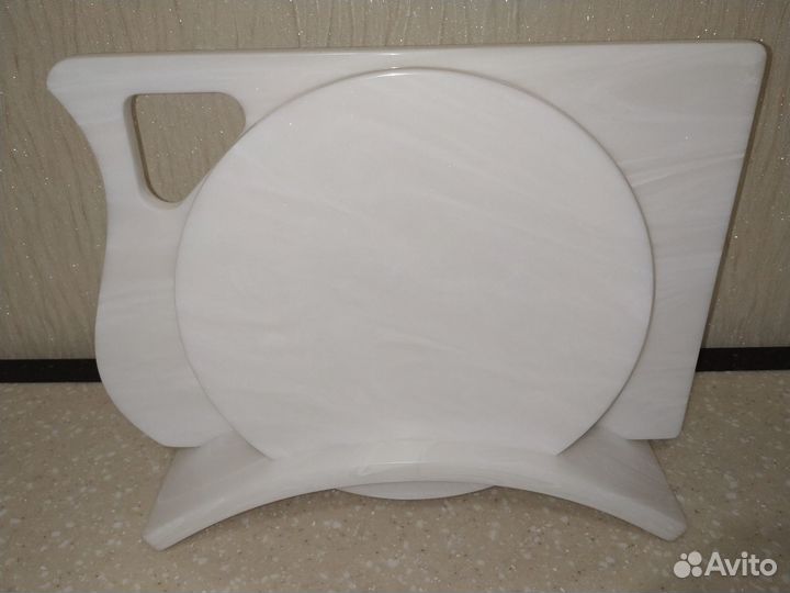 Комплект на кухню из камня