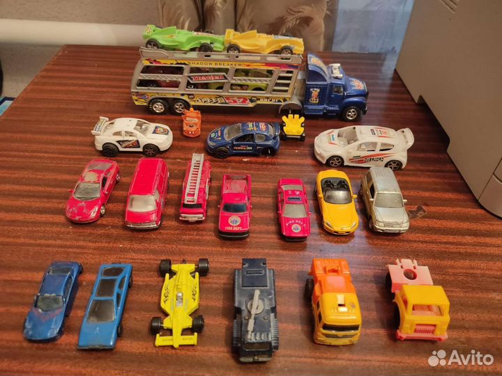 Коллекция моделей машин