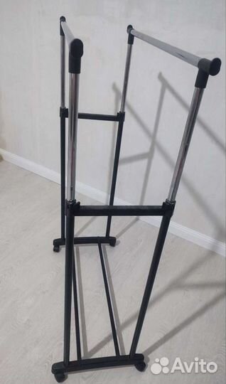 Вешалка напольная новая