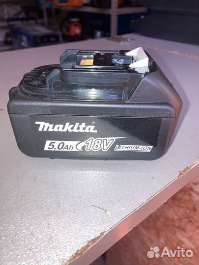 Аккумулятор Makita 18V 5 Ah