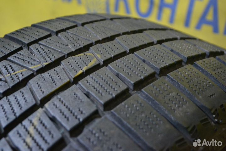 Nankang ESSN-1 Corsafa 215/55 R17