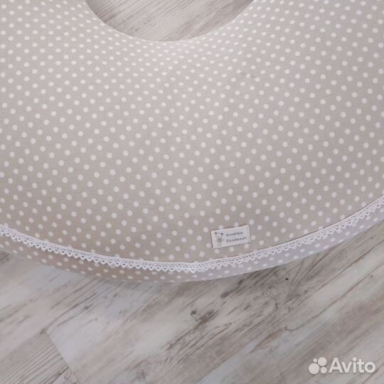 Подушка для кормления грудью