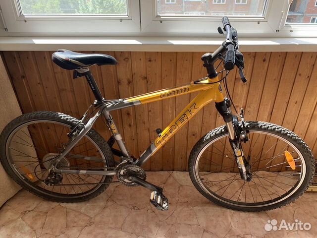 Trek 4300 yellow hotsell