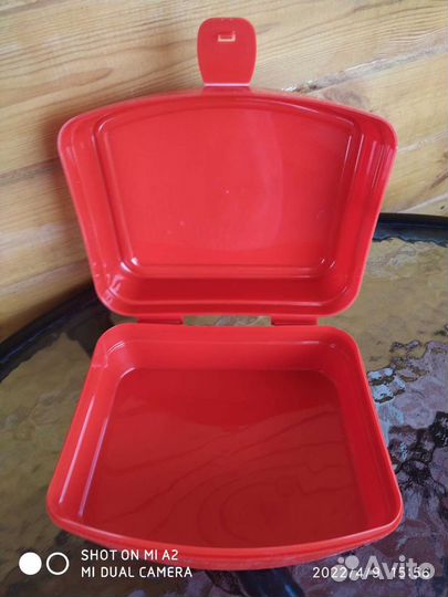 Шкатулка для украшений новая пластиковая