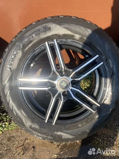 Nokian Tyres Hakkapeliitta R2 195/65 R15 120C