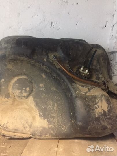 Топливный бак гольф 2