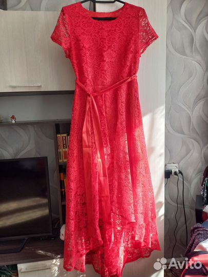 Вечернее платье